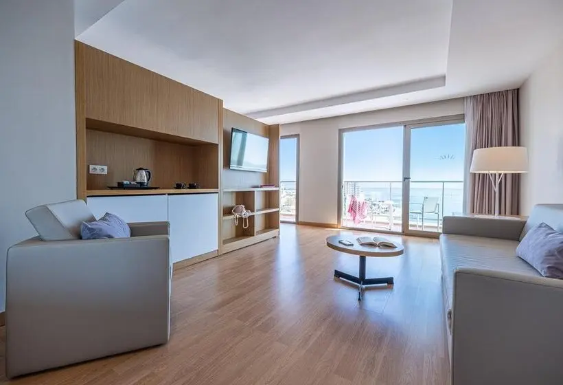 فندق Estival Torrequebrada