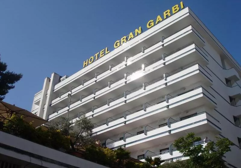 هتل Gran Garbi & Aquasplash