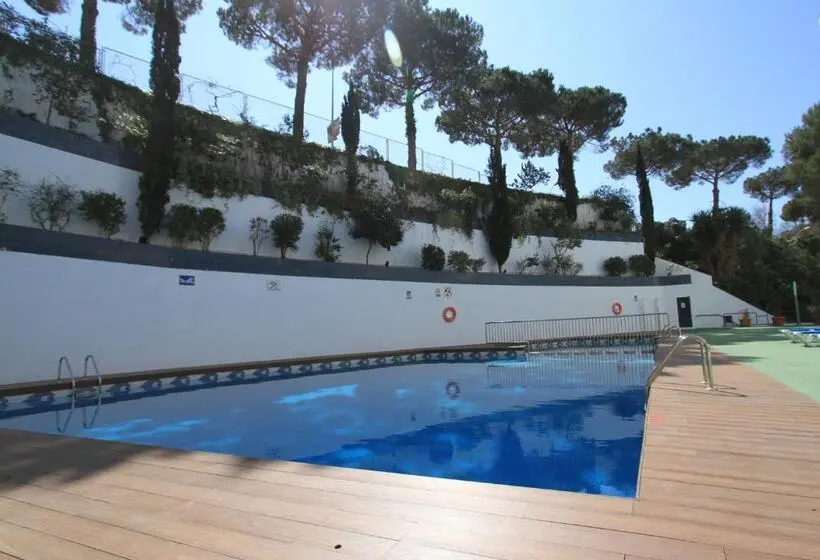 هتل Gran Garbi