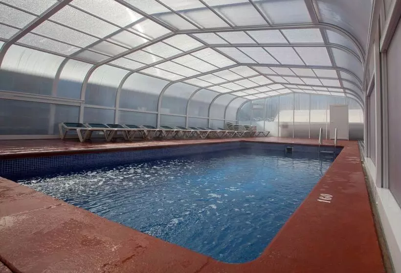 هتل Maria Del Mar