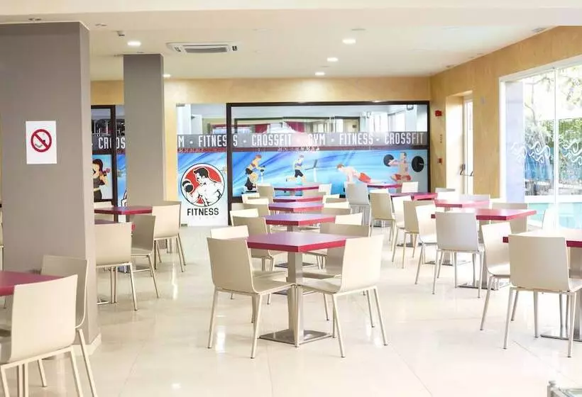 هتل Maria Del Mar