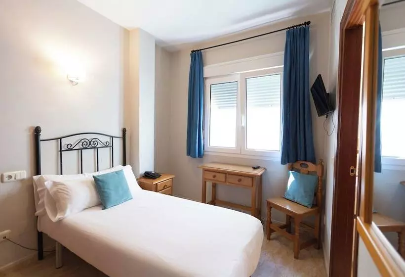 هتل Mediterráneo By Croma