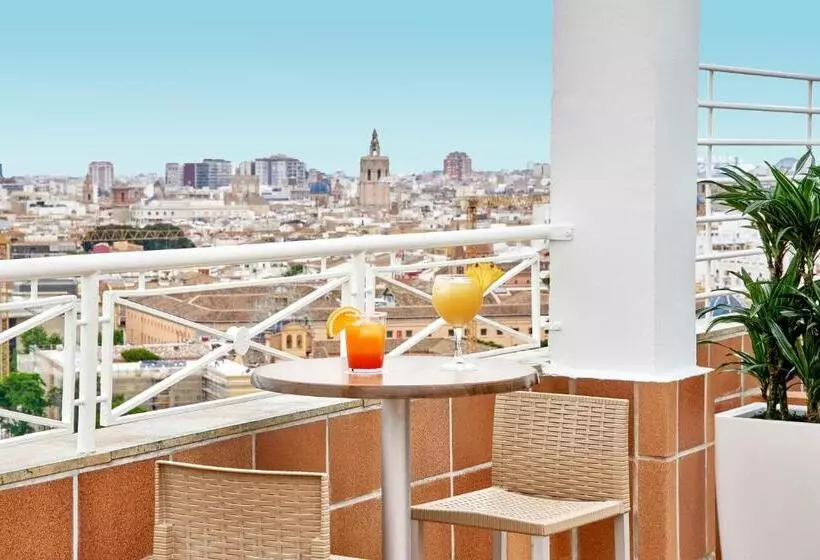 فندق NH Valencia Center