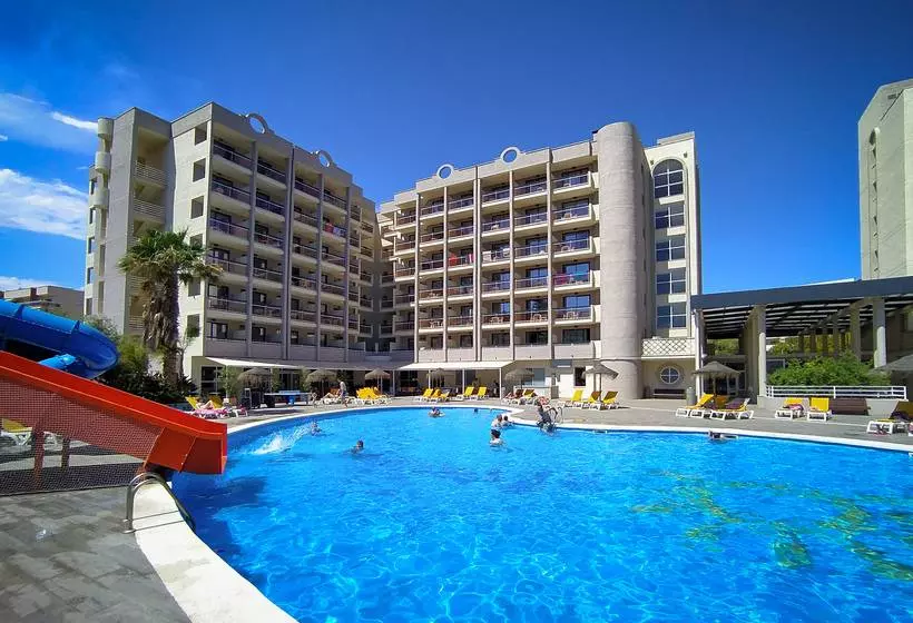 ホテル Ohtels Belvedere