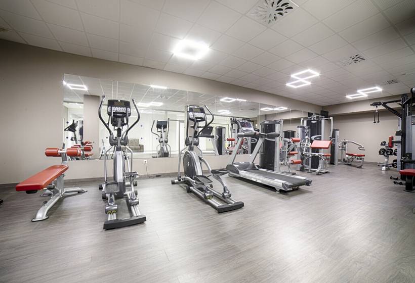 هتل Ohtels Villa Dorada