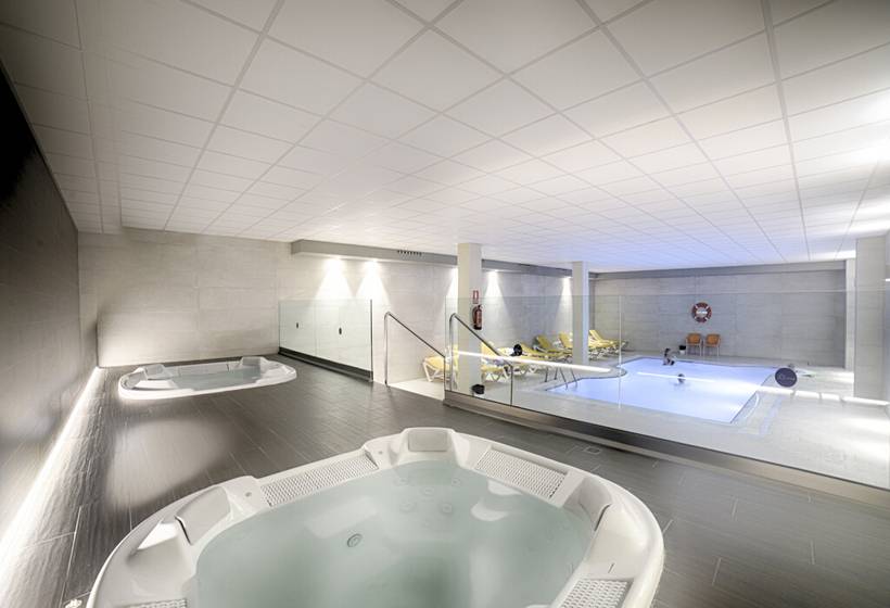 هتل Ohtels Villa Dorada