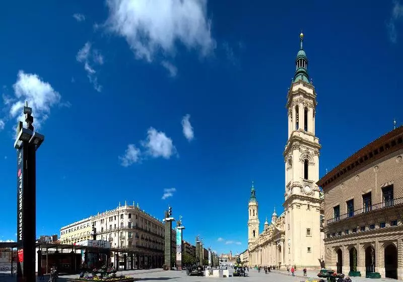 Отель Pilar Plaza