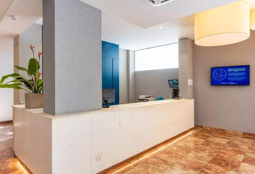 Отель Thb San Fermin