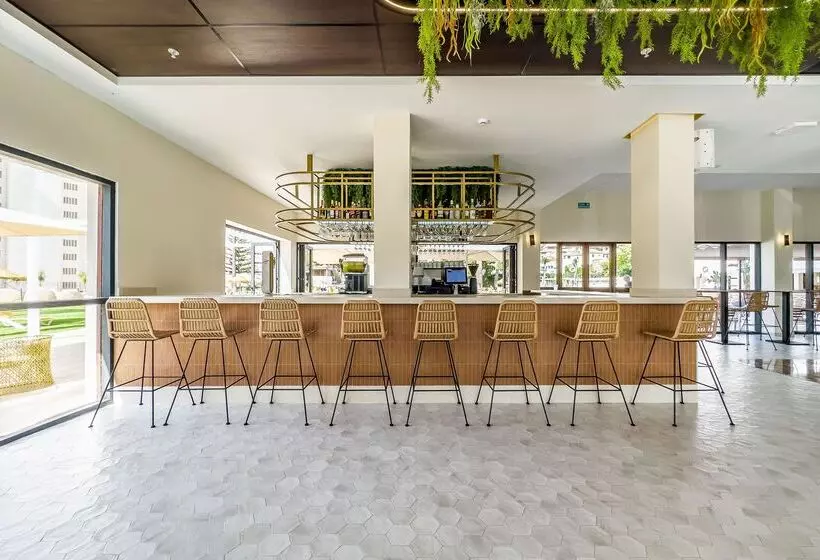 Отель Thb San Fermin