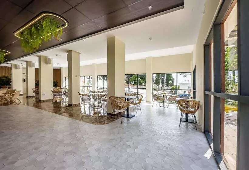 Отель Thb San Fermin