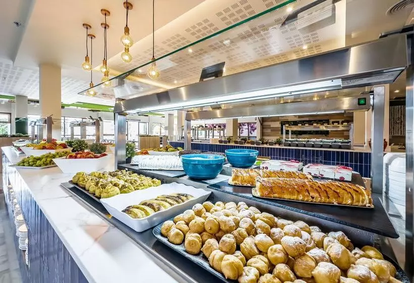 Отель Thb San Fermin