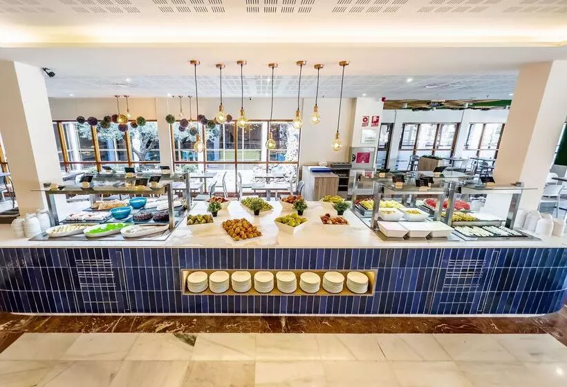 Отель Thb San Fermin