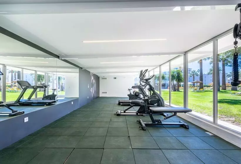 Отель Thb San Fermin