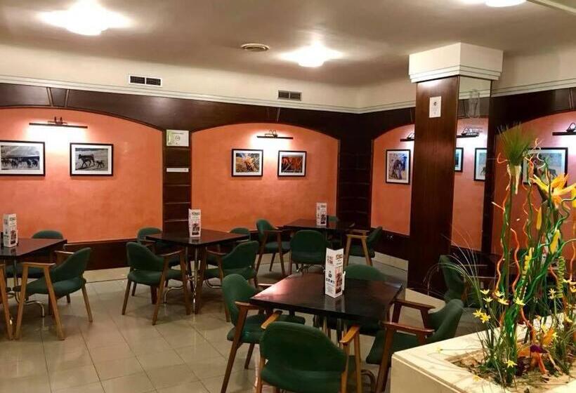 酒店 Torres Guijuelo