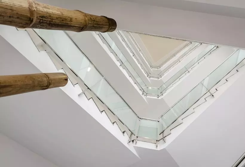 Exe Cunit Suites & Spa