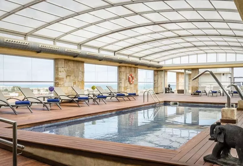 Exe Cunit Suites & Spa