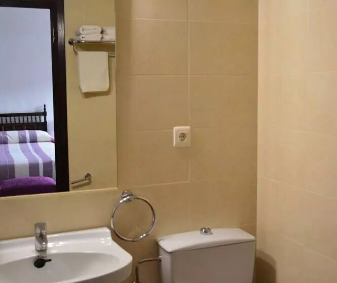 Hostal De Montaña La Casa Grande