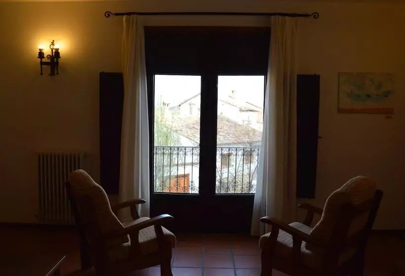 Hostal De Montaña La Casa Grande