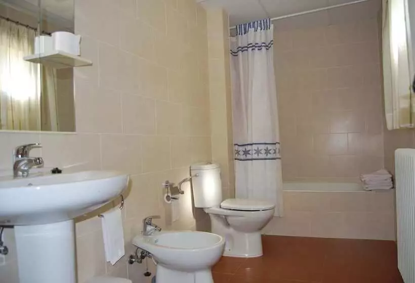 Hostal De Montaña La Casa Grande