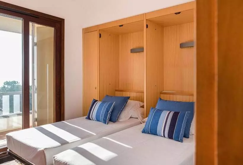 هتل Almadraba Park