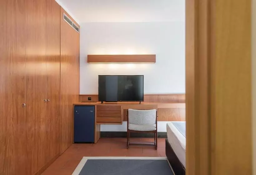 هتل Almadraba Park