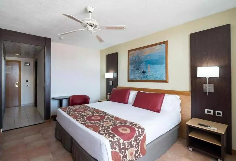 호텔 Catalonia Oro Negro