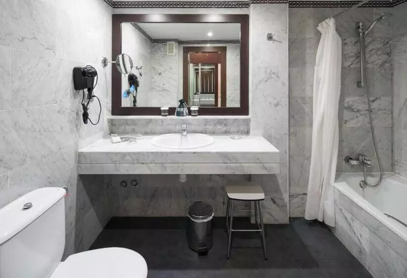 호텔 Catalonia Oro Negro