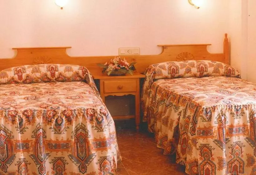 Hotel Hostal Cuatro Esquinas