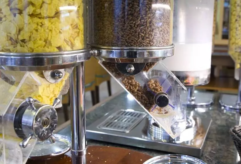 호텔 Ght Oasis Tossa & Spa