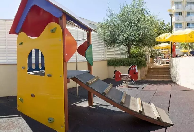 호텔 Ght Oasis Tossa & Spa