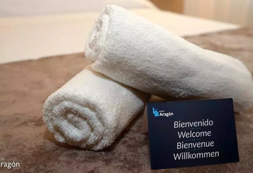 호텔 Hostal Aragón