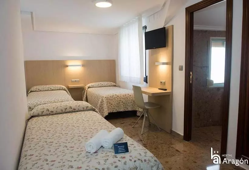 호텔 Hostal Aragón