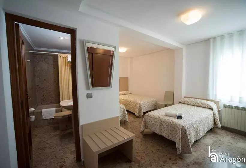 호텔 Hostal Aragón