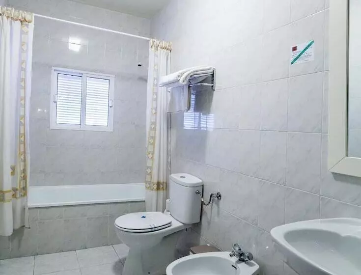 Hotel Hostal El Caballo Blanco