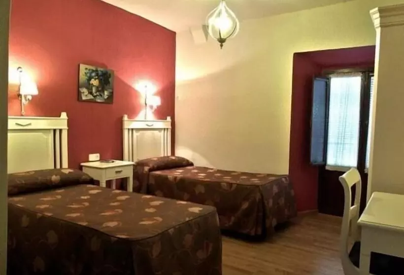 Hotel Hostal El Caballo Blanco