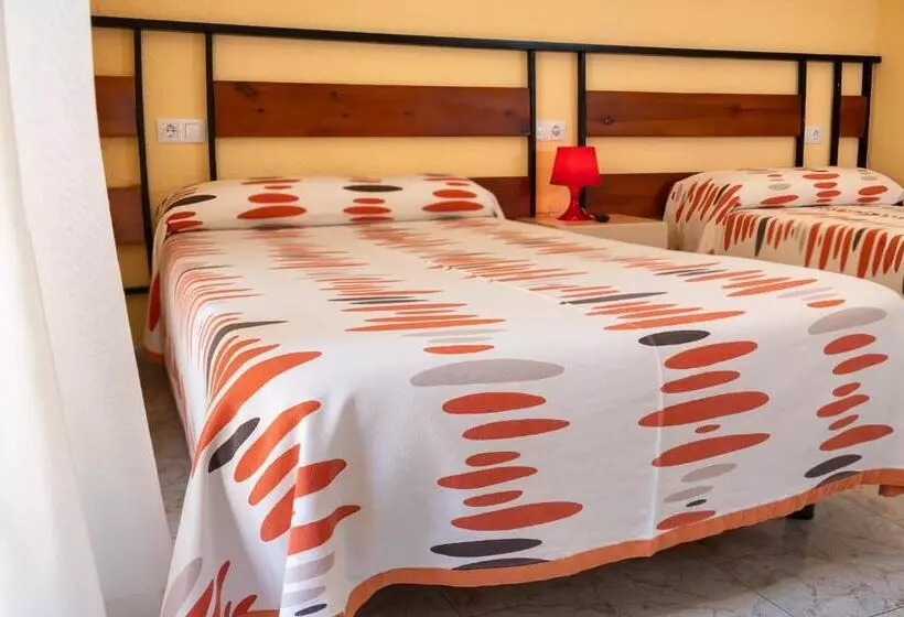 Отель Hostal El Trillero