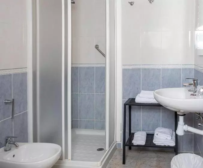 Отель Hostal El Trillero