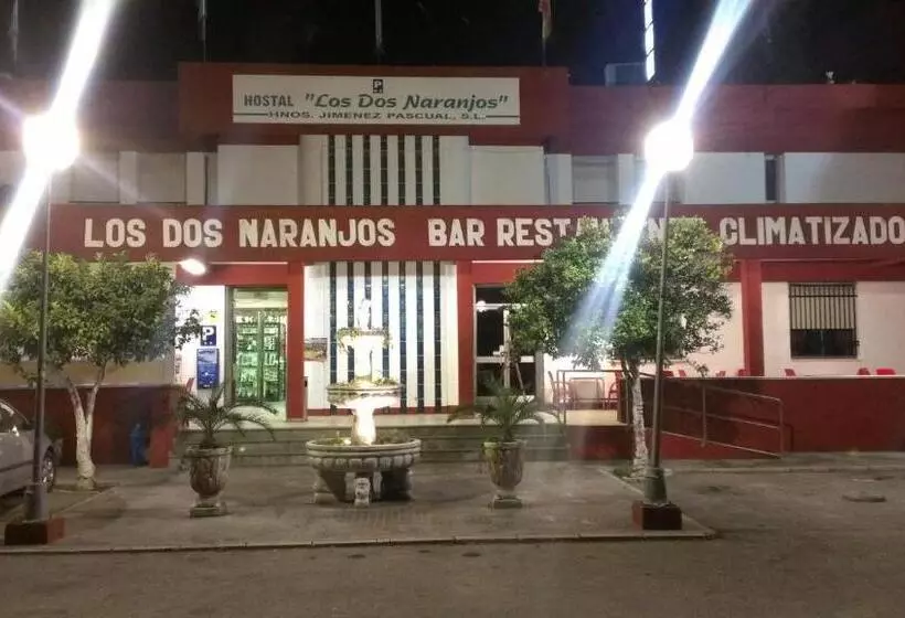 فندق Hostal Los Dos Naranjos