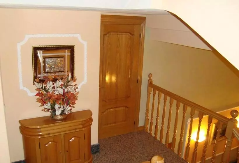 酒店 Hostal Universal