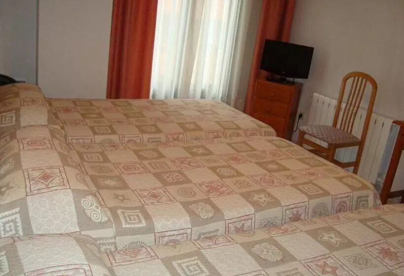 酒店 Hostal Universal