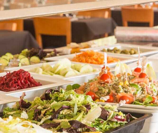 هتل Monterrey Roses By Pierre & Vacances