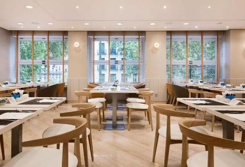 هتل NH Madrid Nacional