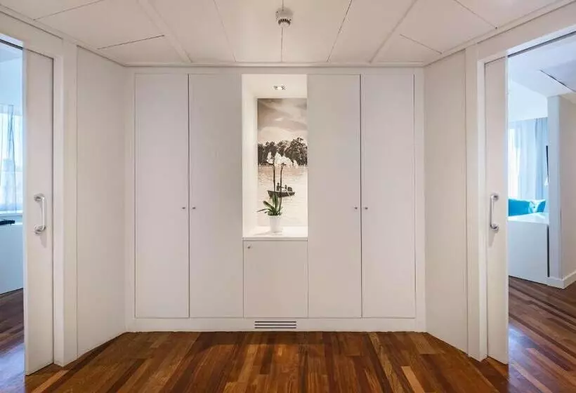 هتل NH Madrid Nacional