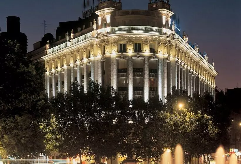 هتل NH Madrid Nacional