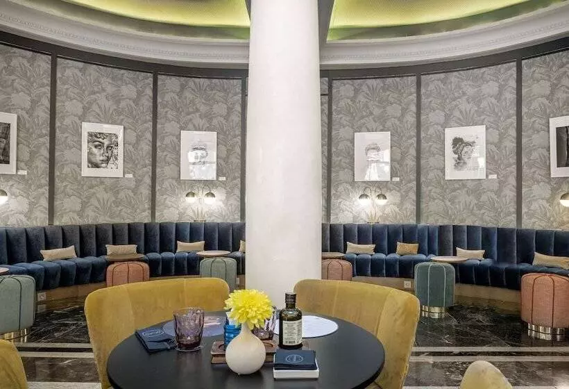 هتل NH Madrid Nacional