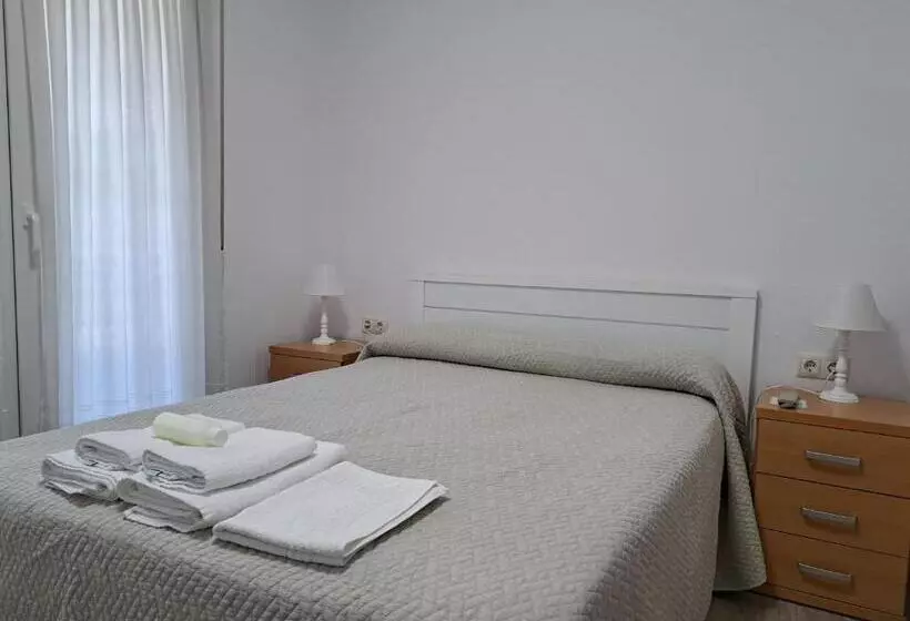 בית מלון כפרי Pension Iruna