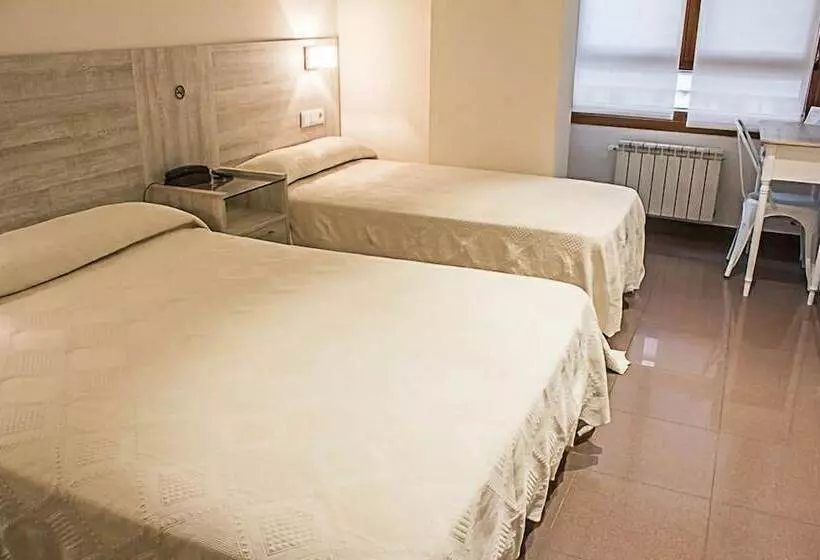 בית מלון כפרי Playa Poniente