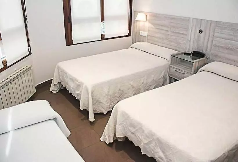 בית מלון כפרי Playa Poniente