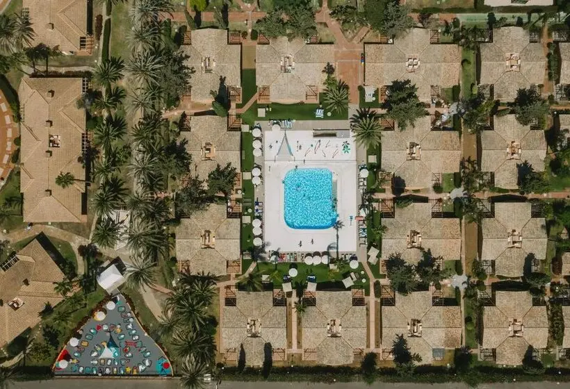 Hotelli Suites & Villas by Dunas