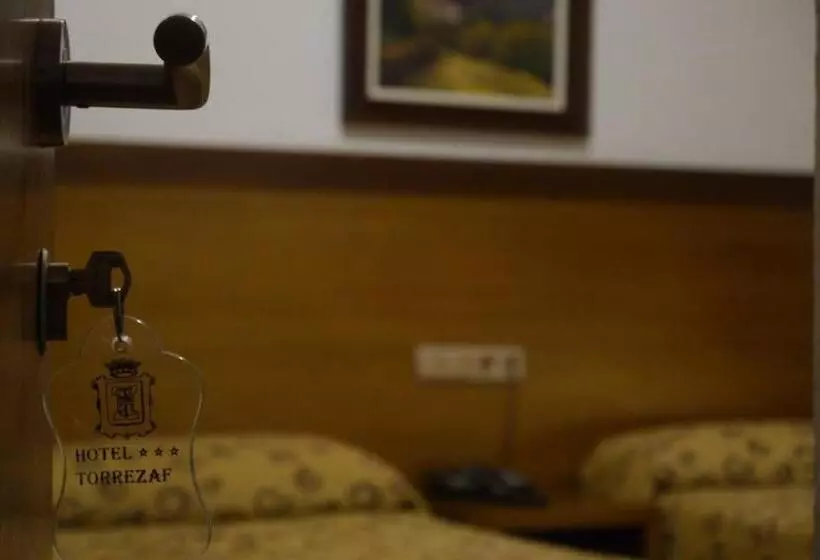 فندق Torrezaf